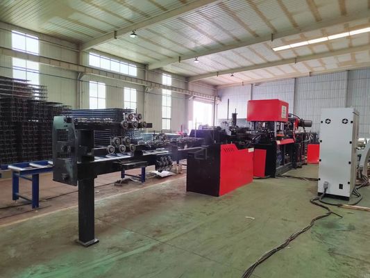 ≤18000KG آلة لحام الأنابيب المربعة ERW نوع 47000mm*3500mm*4000mm